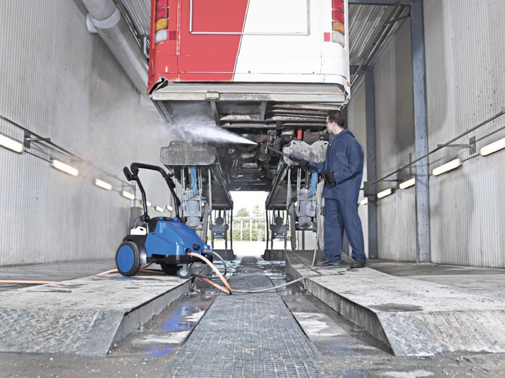 Lavadora de Alta Pressão Nilfisk MC 6P 180 1300